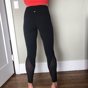 Black Lululemon lemon leggings